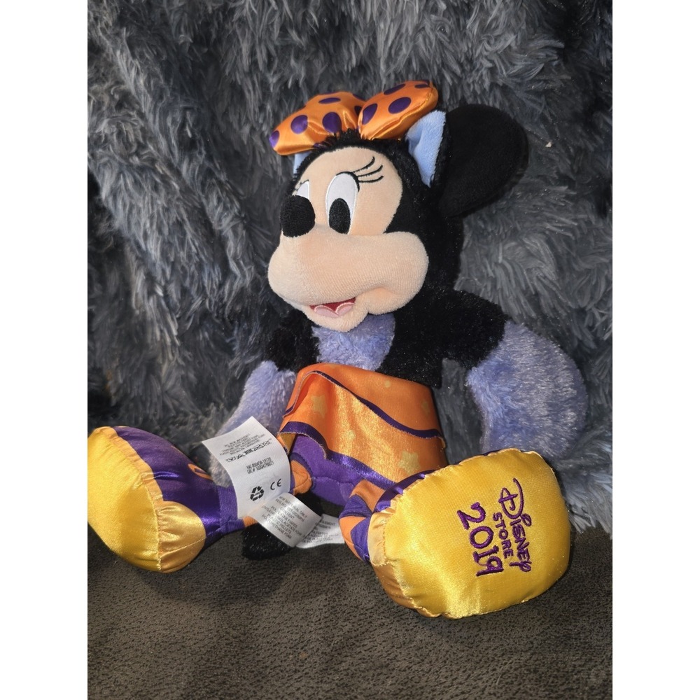 DISNEY‎ STORE MINNIE MOUSE HALLOWEEN BLACK FURRY CAT PLUSH 14" H 2019 ON FOOT